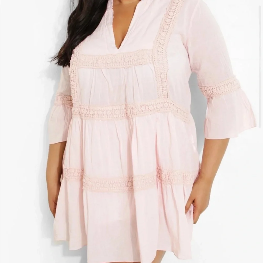 NWT💕 Boohoo Plus Size Long Sleeve Crochet Trim Dress Size 16 - Picture 4 of 8